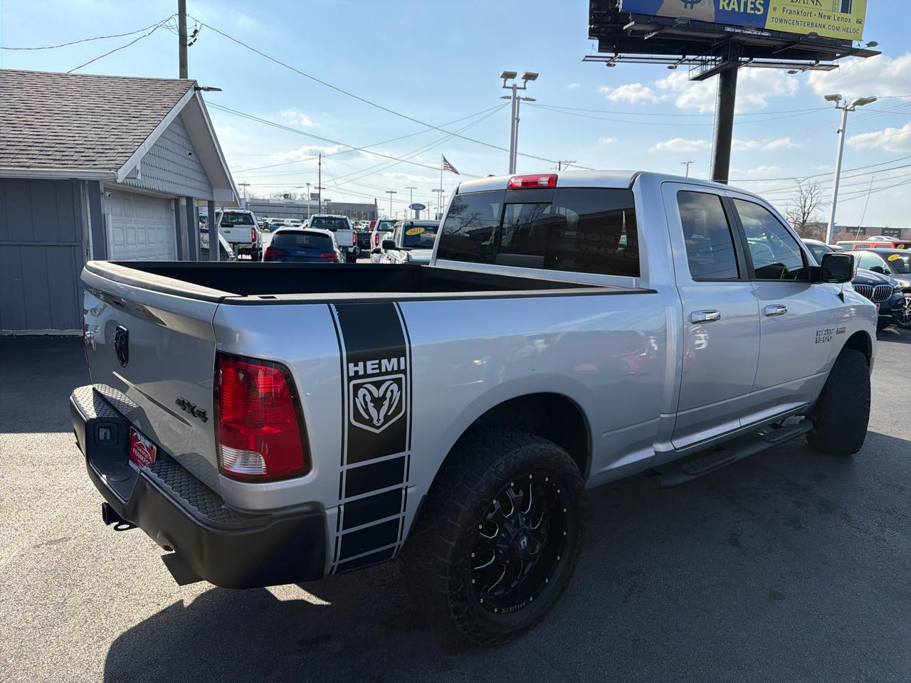 RAM 1500 4WD Quad Cab 140.5" Big Horn 2014