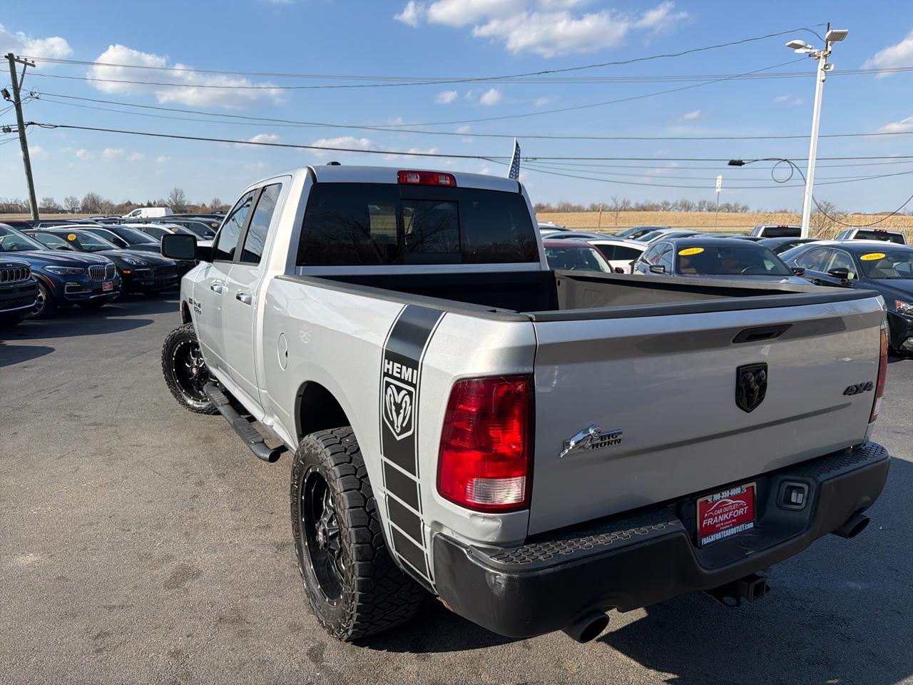 RAM 1500 4WD Quad Cab 140.5" Big Horn 2014