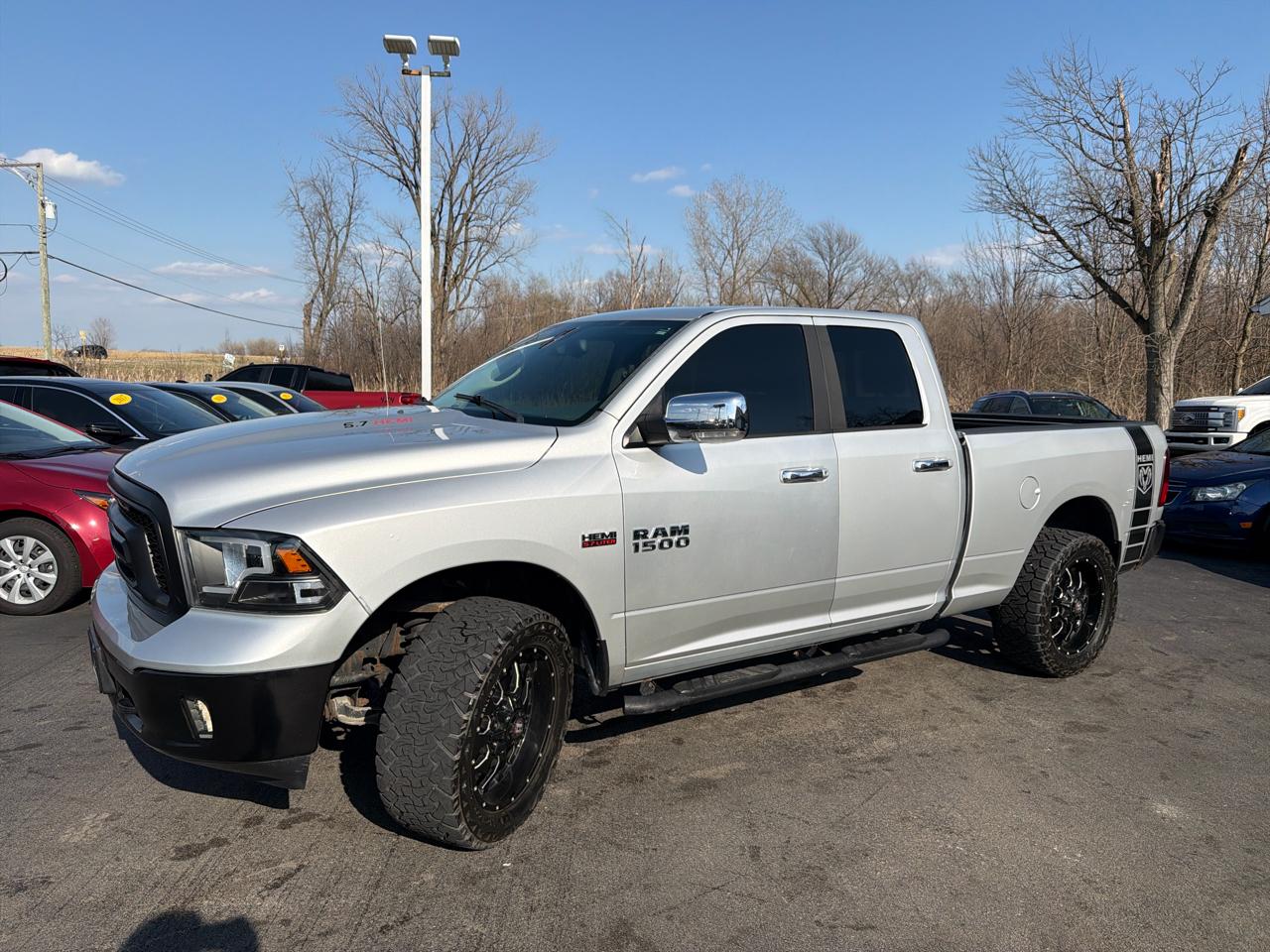 RAM 1500 4WD Quad Cab 140.5" Big Horn 2014