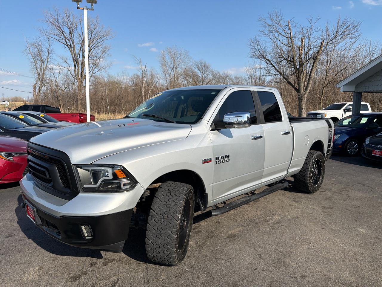 RAM 1500 4WD Quad Cab 140.5" Big Horn 2014
