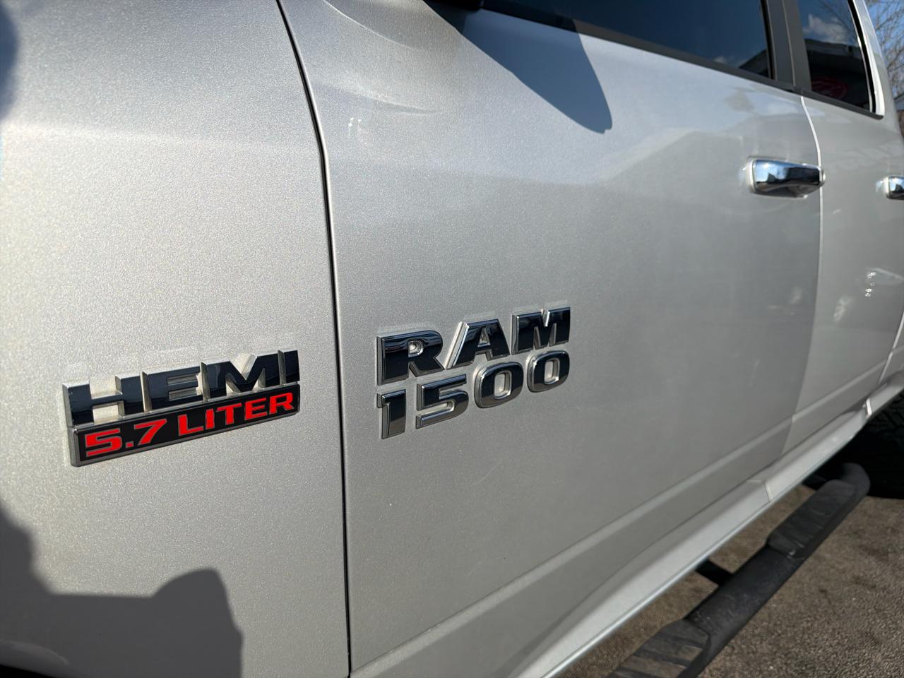 RAM 1500 4WD Quad Cab 140.5" Big Horn 2014