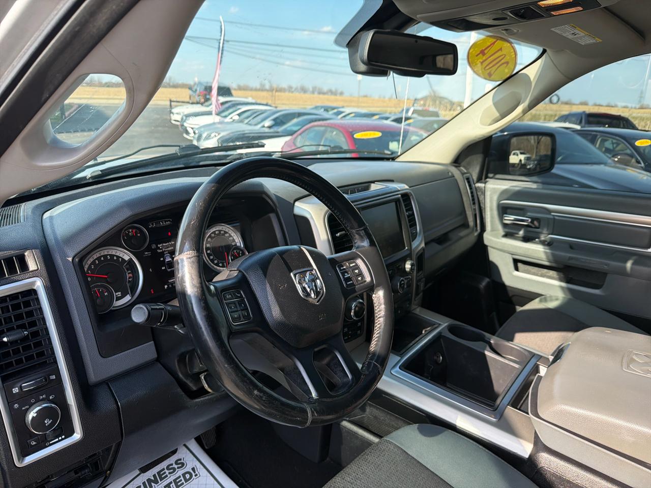 RAM 1500 4WD Quad Cab 140.5" Big Horn 2014