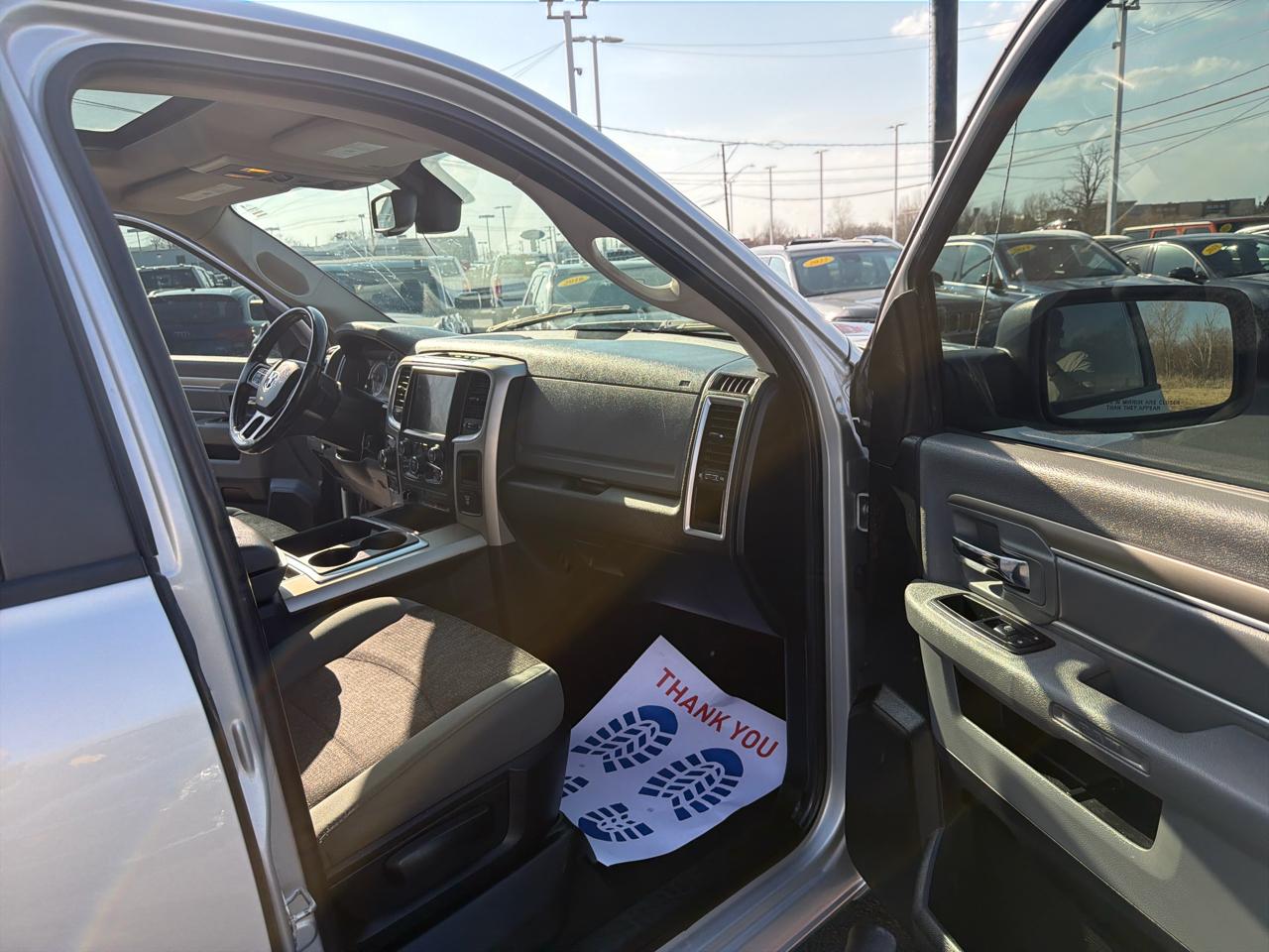 RAM 1500 4WD Quad Cab 140.5" Big Horn 2014