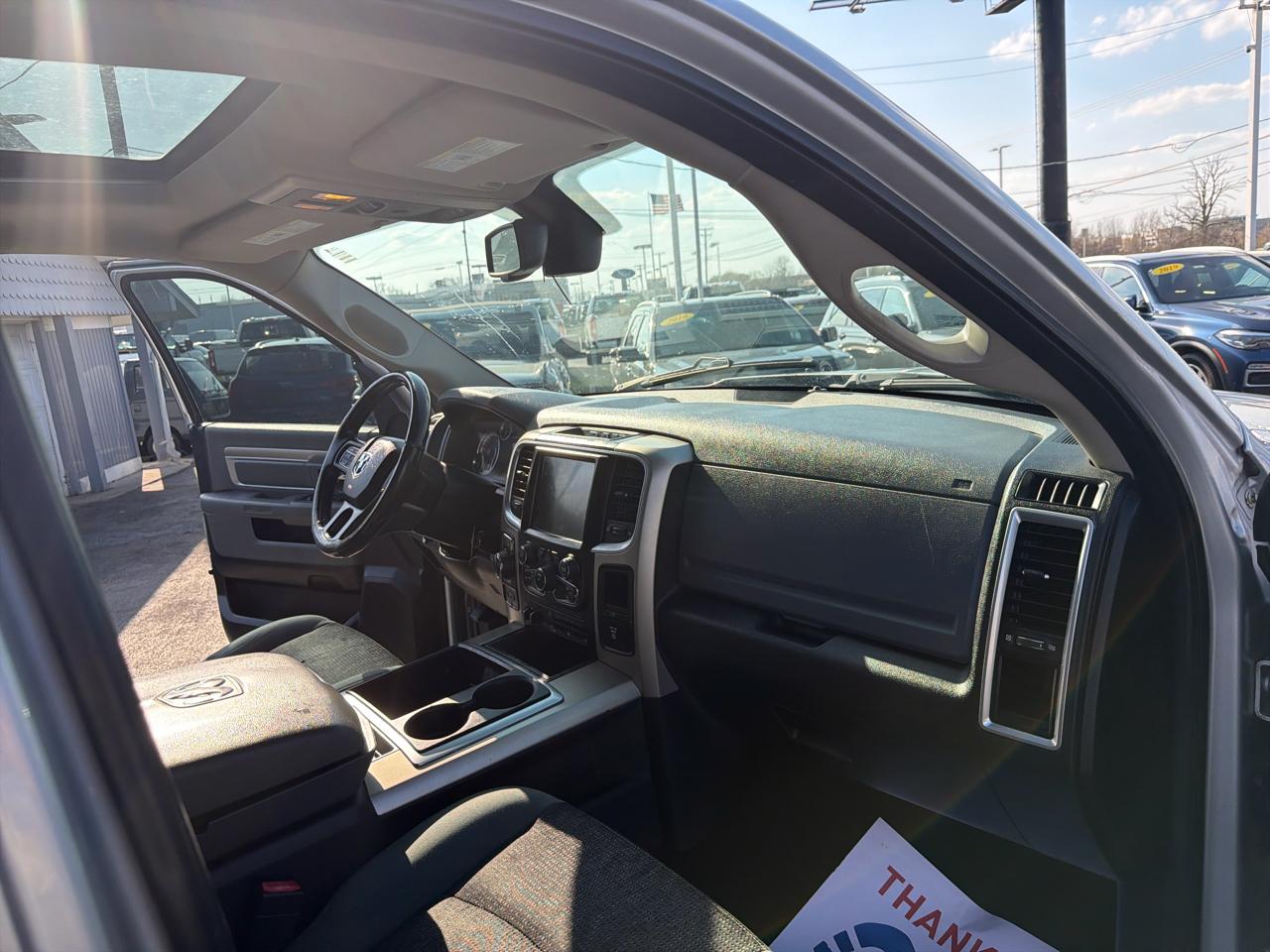 RAM 1500 4WD Quad Cab 140.5" Big Horn 2014