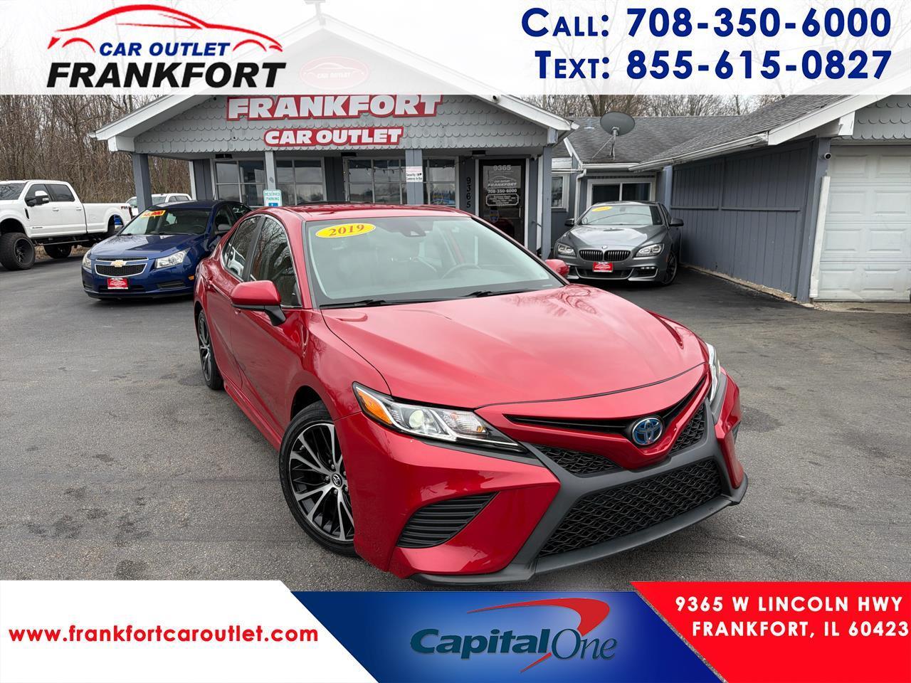 2019 Toyota Camry Hybrid LE CVT (Natl)