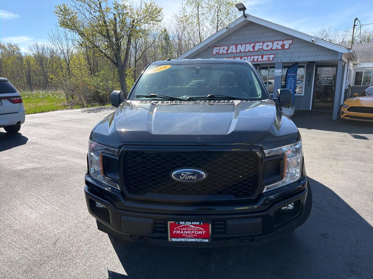 Ford F-150 4WD SuperCrew 157" XLT 2019