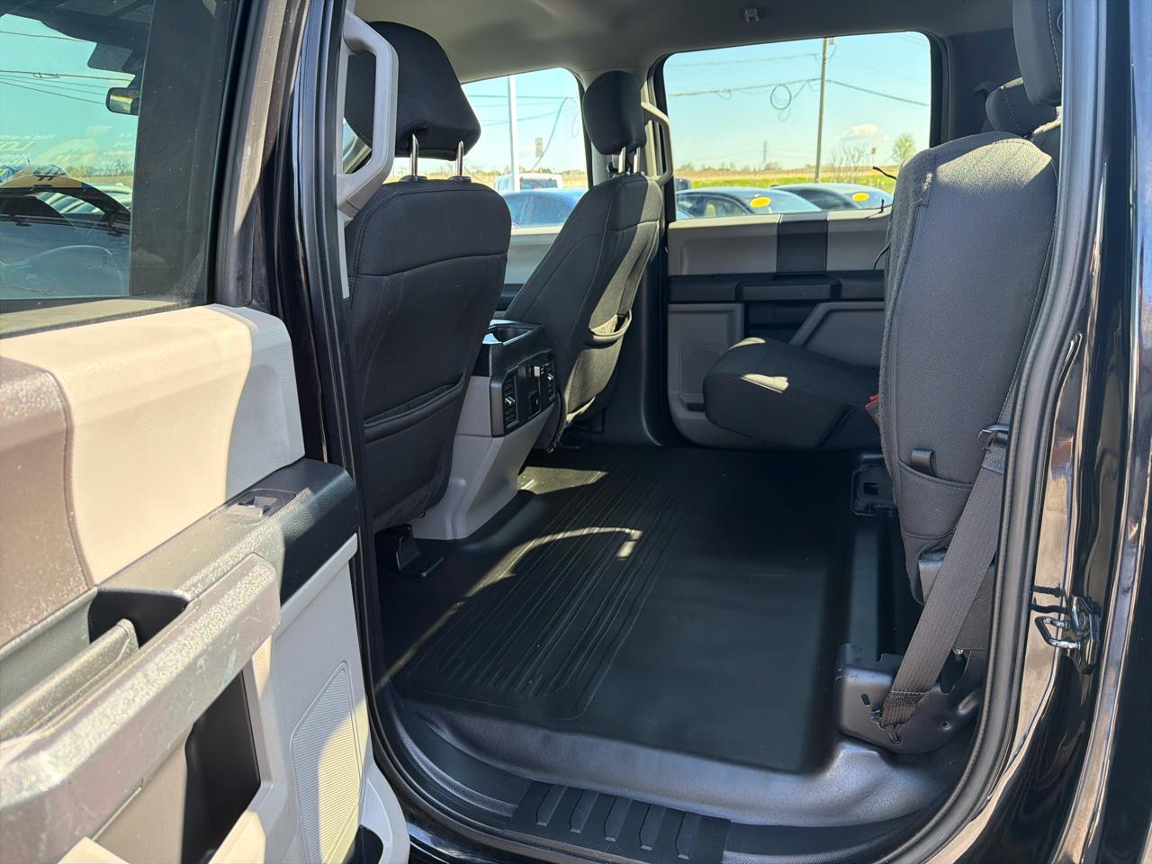 Ford F-150 4WD SuperCrew 157" XLT 2019