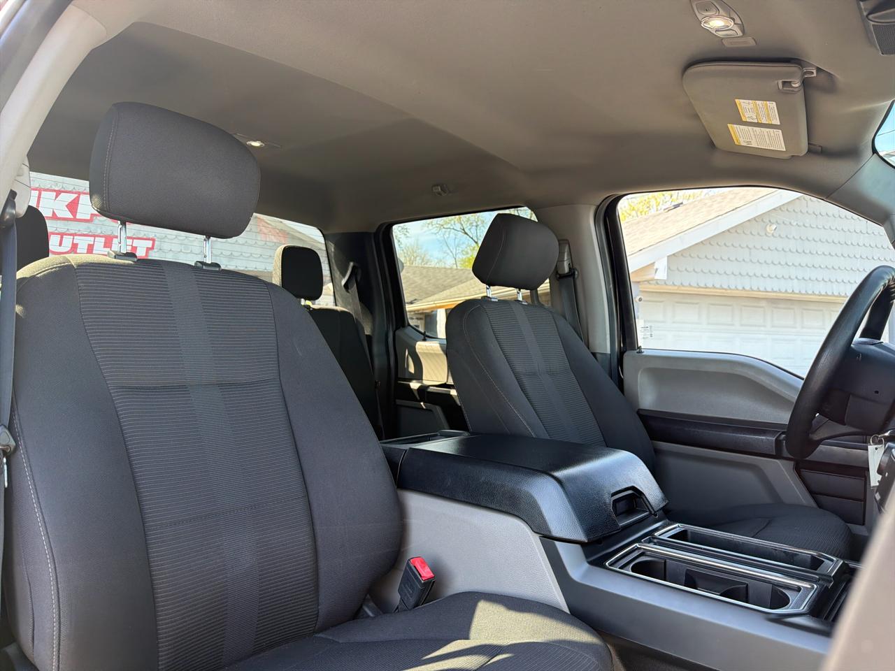 Ford F-150 4WD SuperCrew 157" XLT 2019