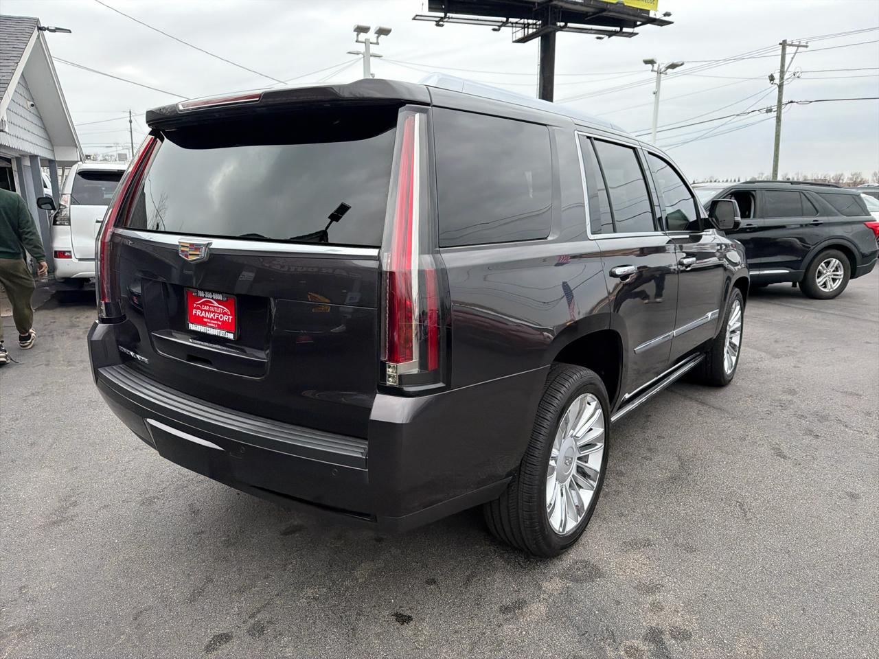 Cadillac Escalade 4WD 4dr Platinum 2016