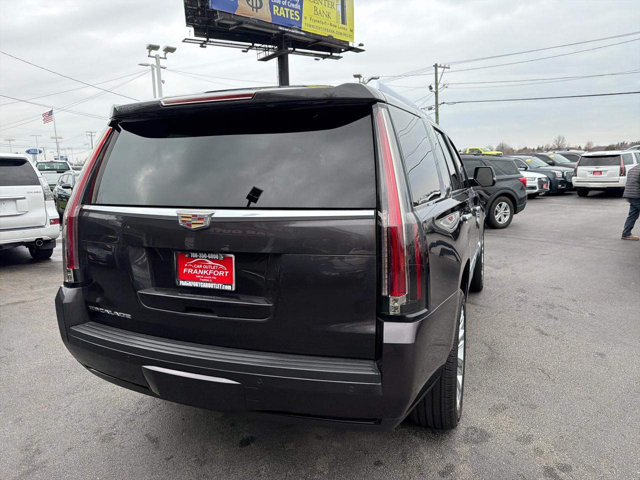 Cadillac Escalade 4WD 4dr Platinum 2016