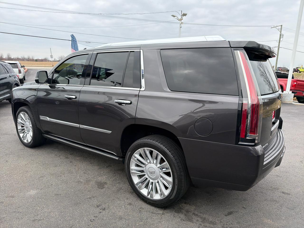 Cadillac Escalade 4WD 4dr Platinum 2016
