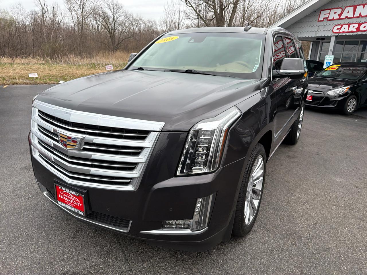 Cadillac Escalade 4WD 4dr Platinum 2016