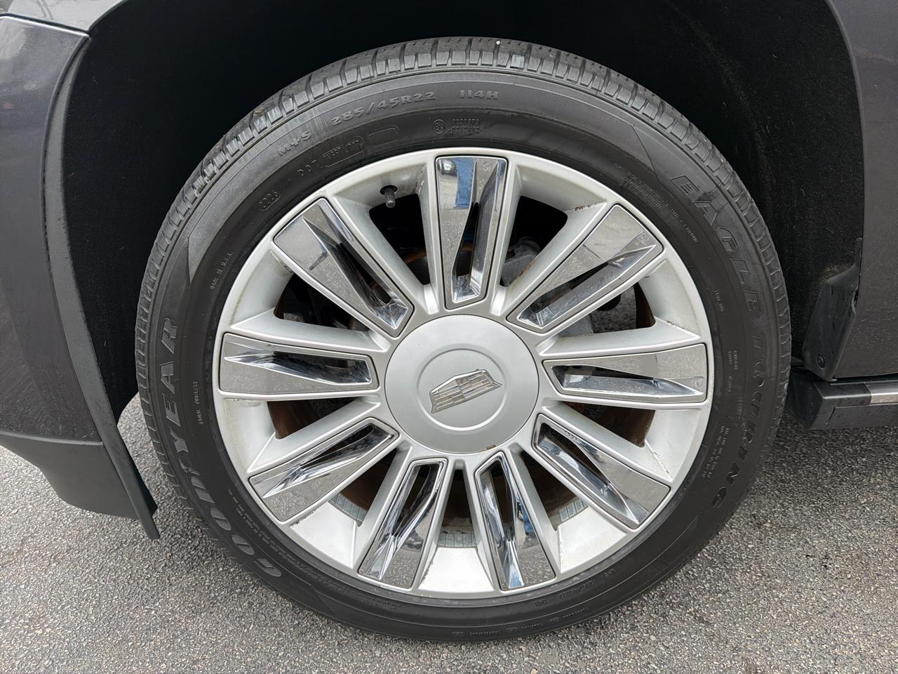 Cadillac Escalade 4WD 4dr Platinum 2016