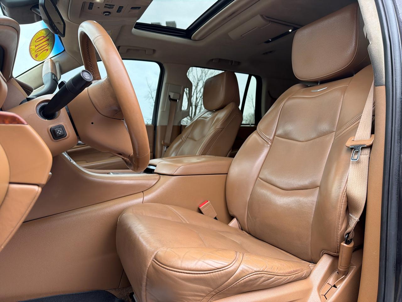 Cadillac Escalade 4WD 4dr Platinum 2016