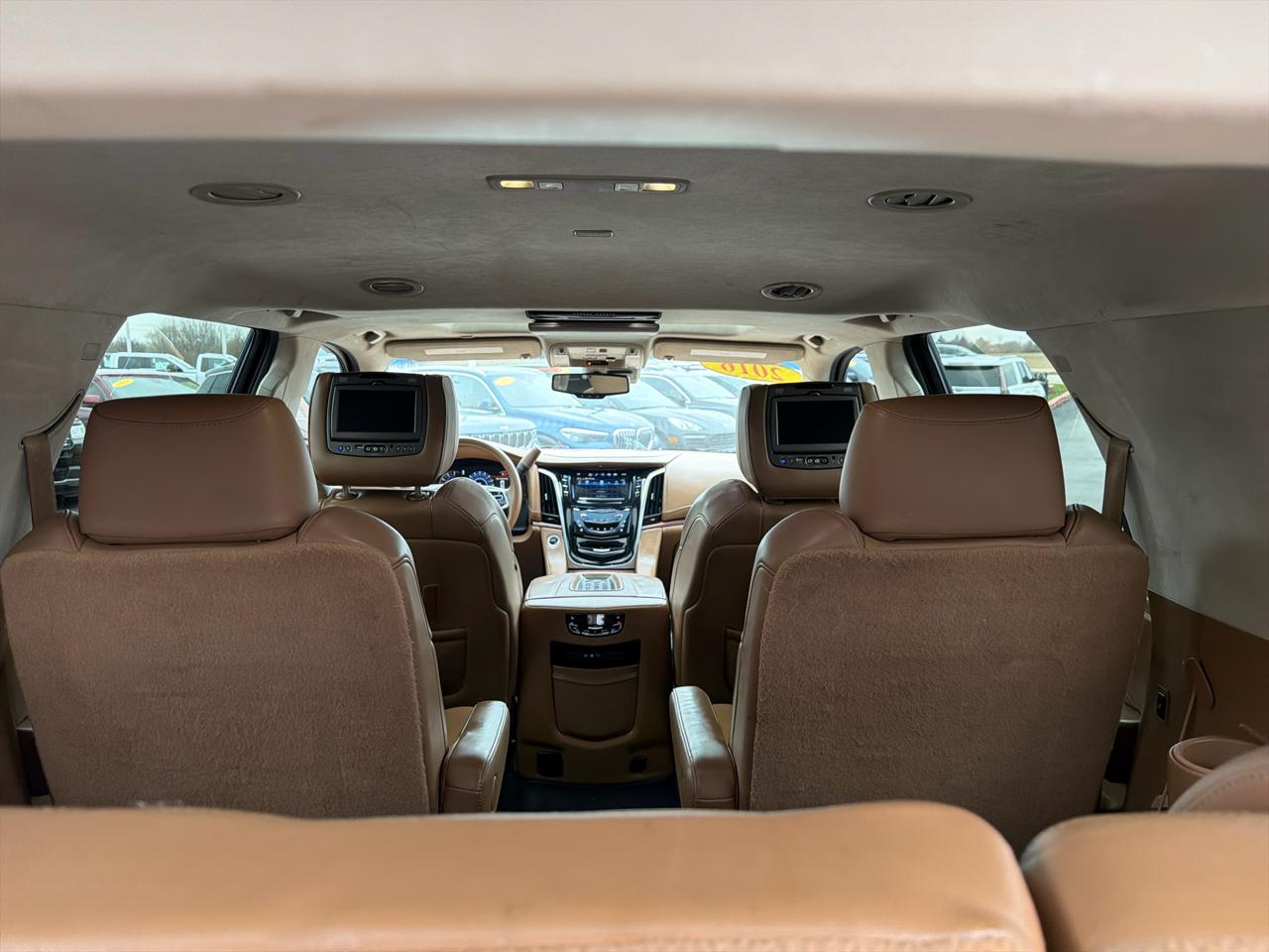 Cadillac Escalade 4WD 4dr Platinum 2016