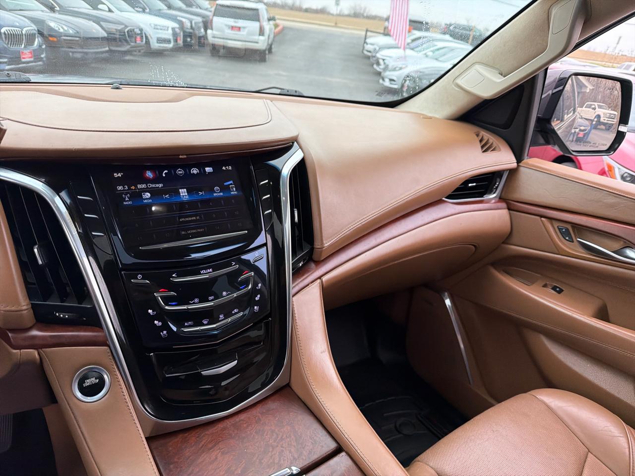 Cadillac Escalade 4WD 4dr Platinum 2016