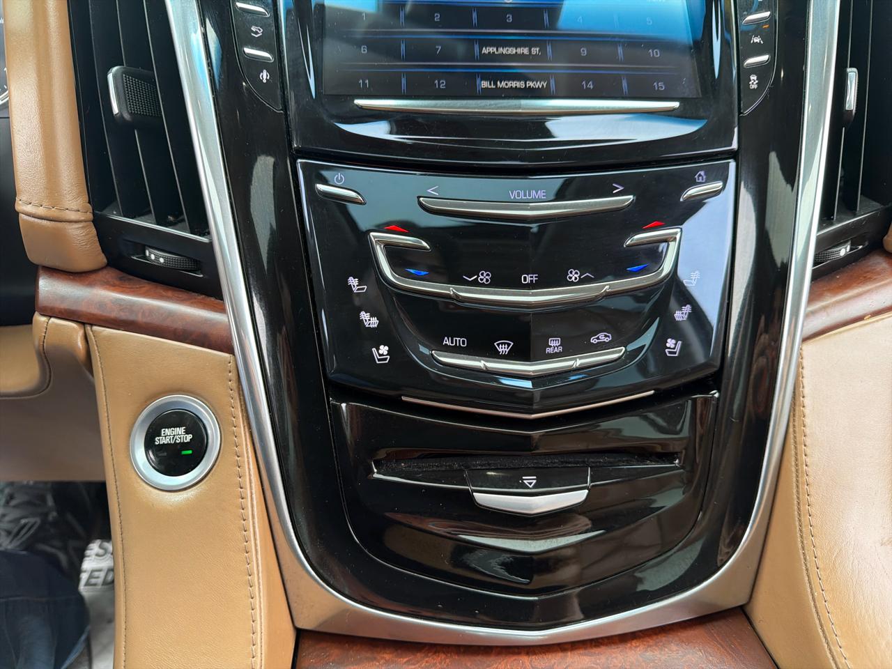 Cadillac Escalade 4WD 4dr Platinum 2016