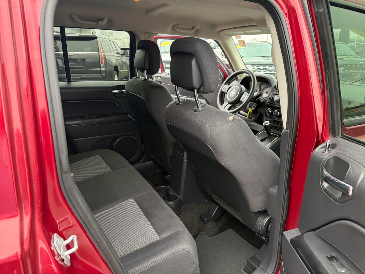 Jeep Patriot FWD 4dr Sport 2015