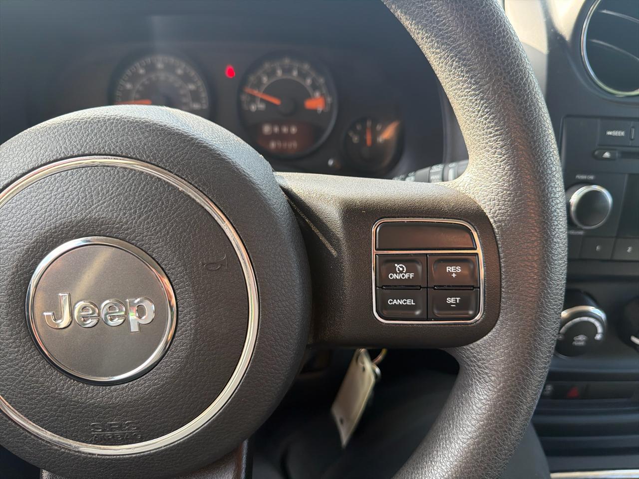 Jeep Patriot FWD 4dr Sport 2015