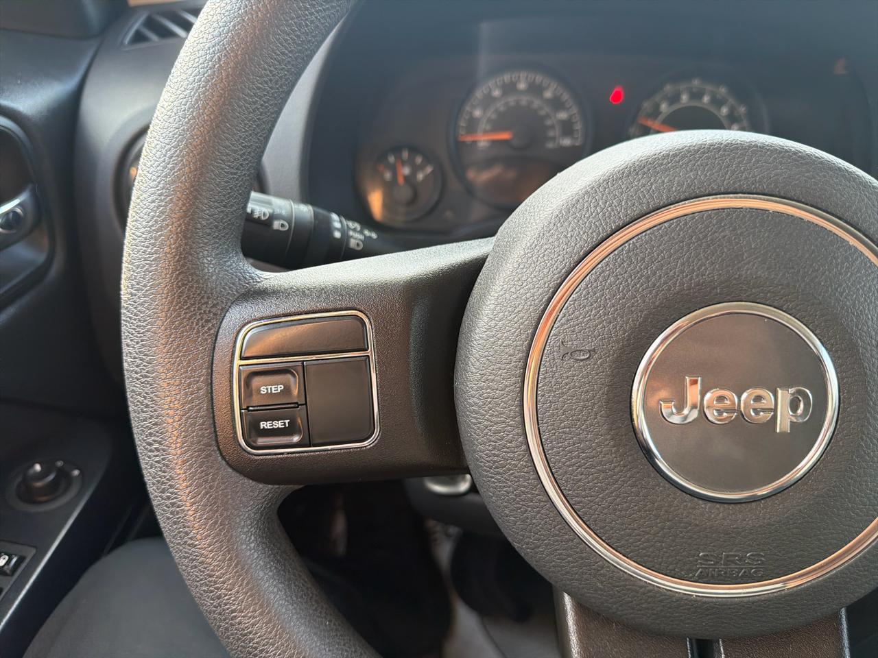 Jeep Patriot FWD 4dr Sport 2015