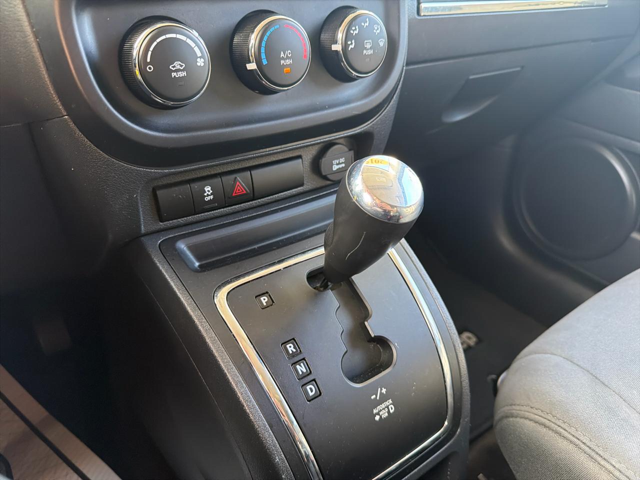 Jeep Patriot FWD 4dr Sport 2015