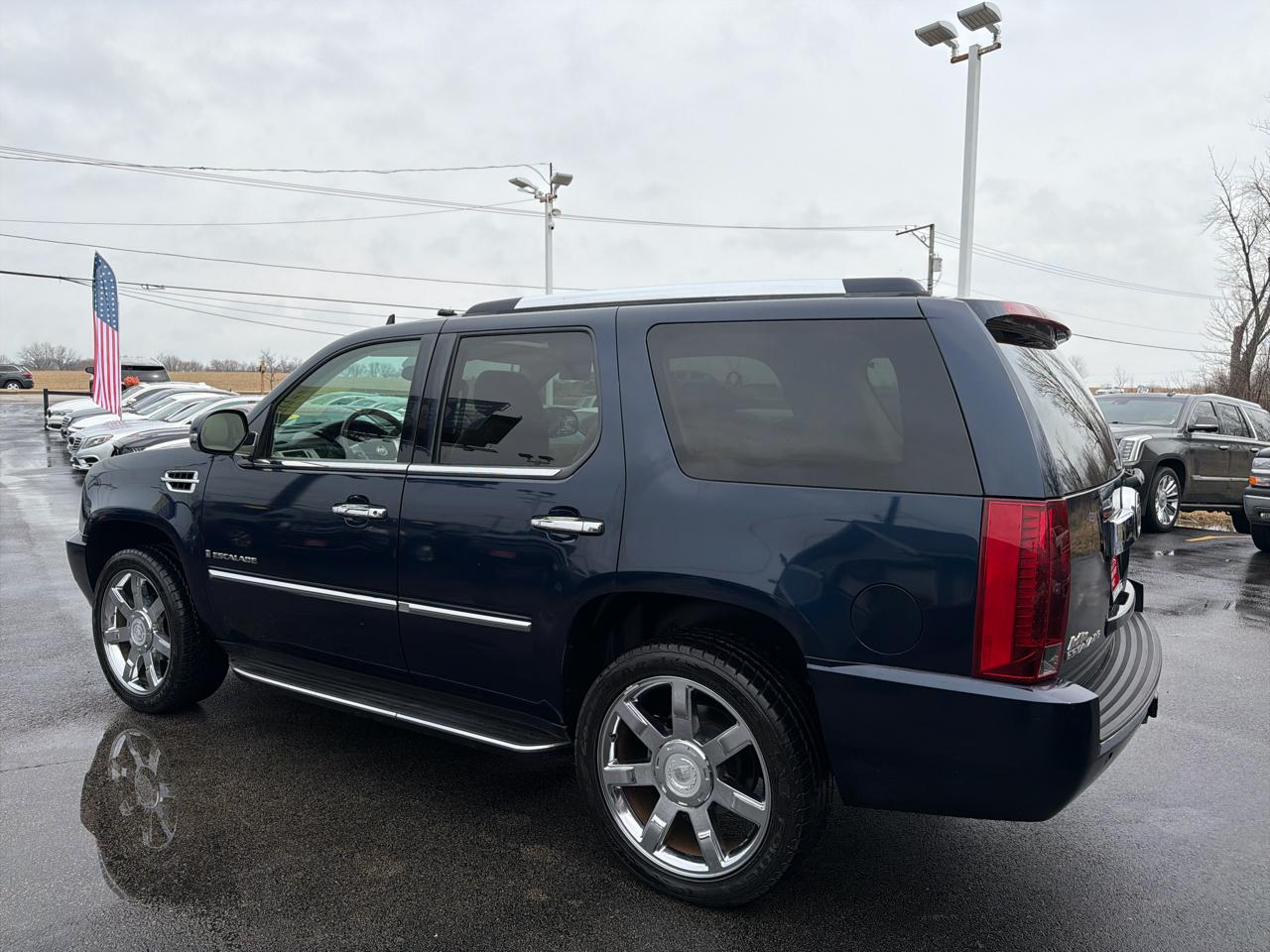 Cadillac Escalade AWD 4dr 2007