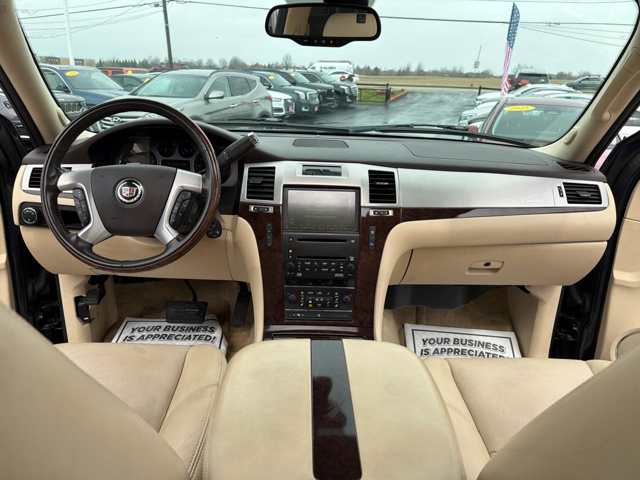 Cadillac Escalade AWD 4dr 2007