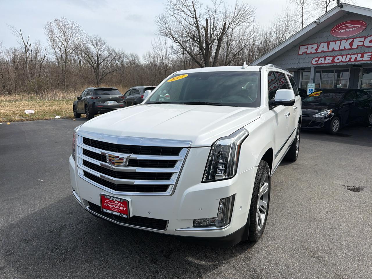 Cadillac Escalade ESV 4WD 4dr Premium Luxury 2017