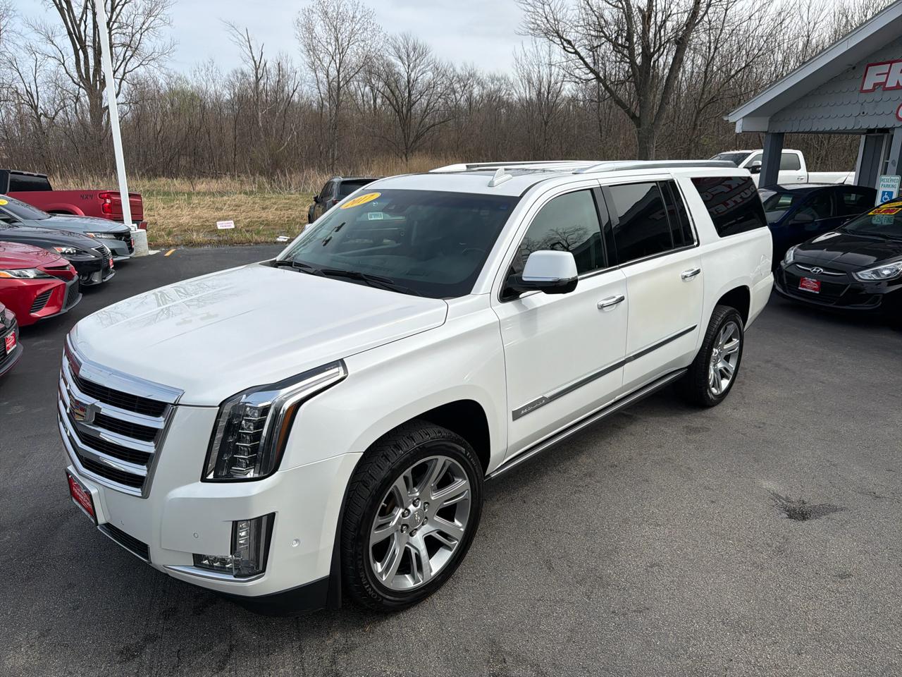Cadillac Escalade ESV 4WD 4dr Premium Luxury 2017
