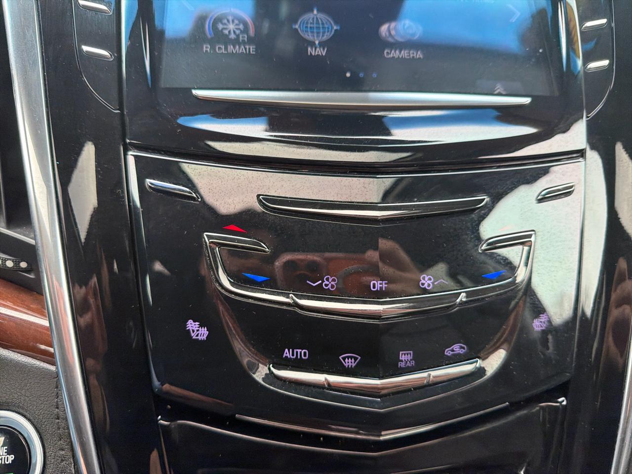 Cadillac Escalade ESV 4WD 4dr Premium Luxury 2017