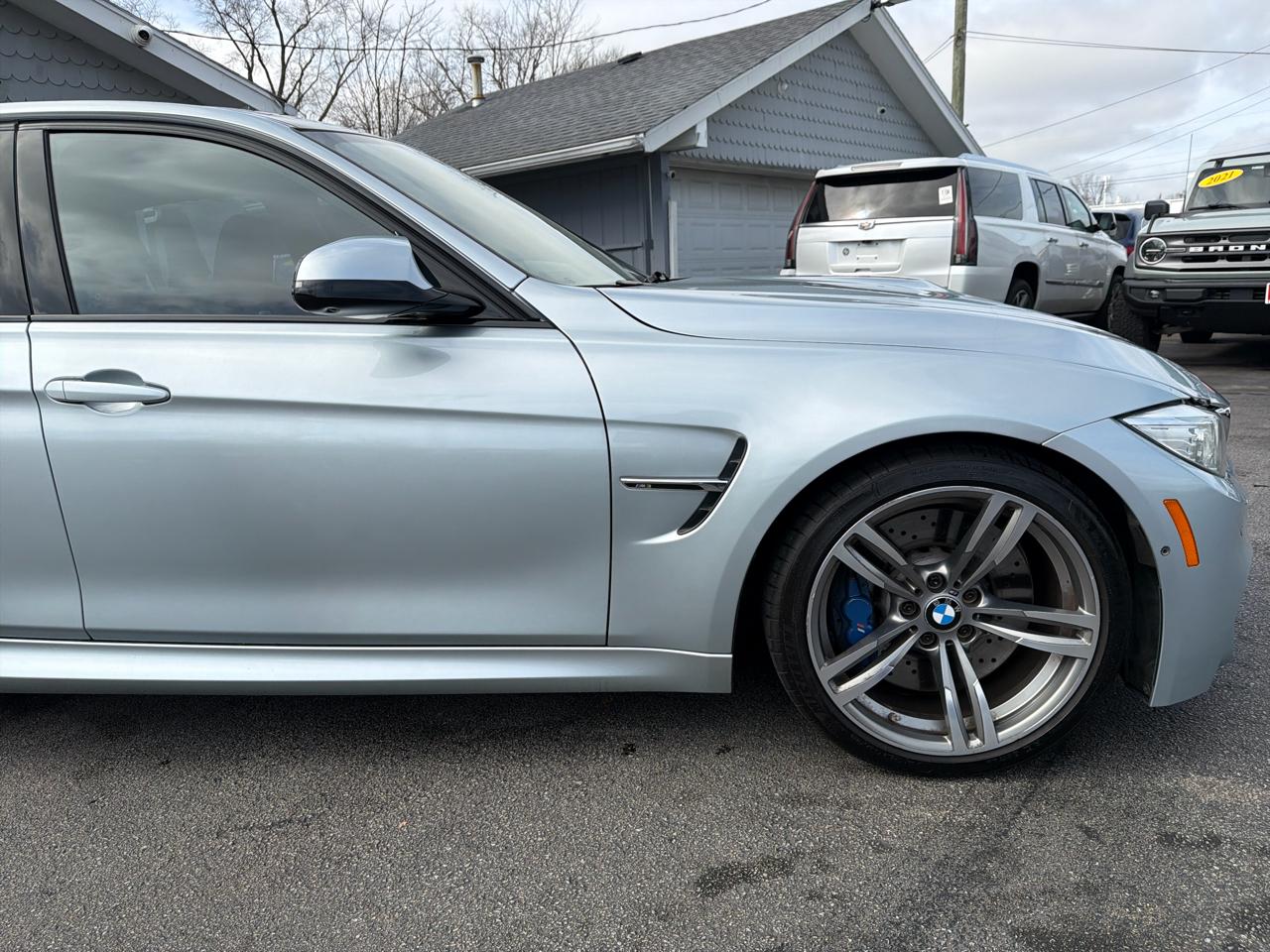 BMW M3 4dr Sdn 2015