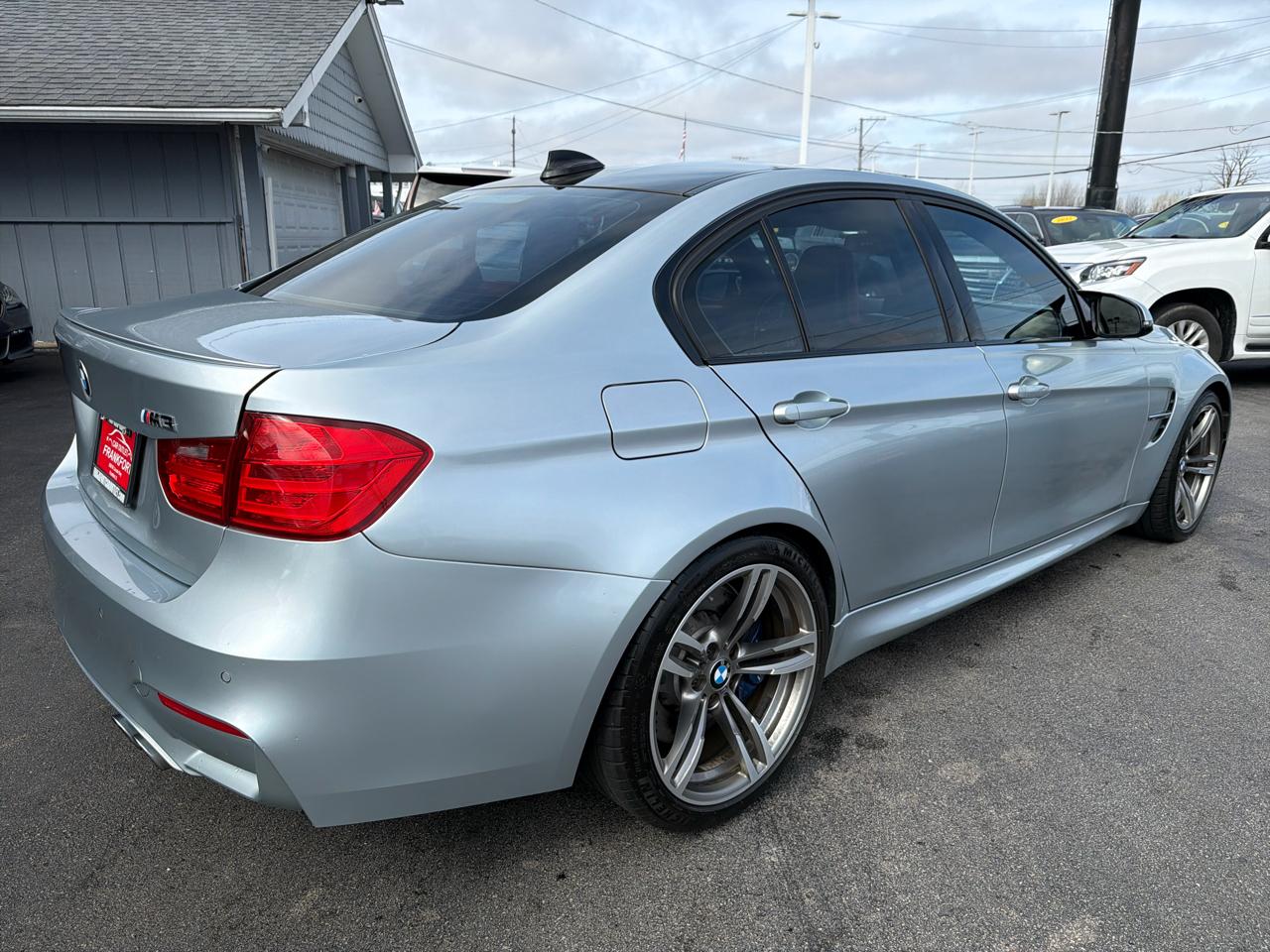 BMW M3 4dr Sdn 2015
