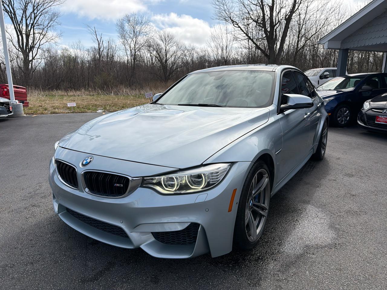 BMW M3 4dr Sdn 2015