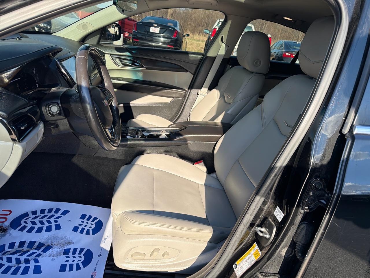 Cadillac ATS Sedan 4dr Sdn 2.0L AWD 2018