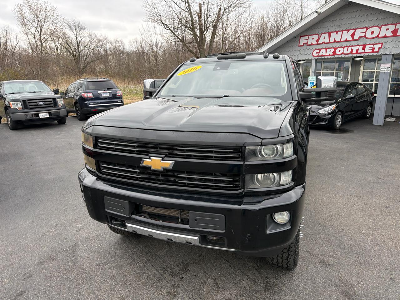 Chevrolet Silverado 2500HD 4WD Crew Cab 153.7" High Country 2016
