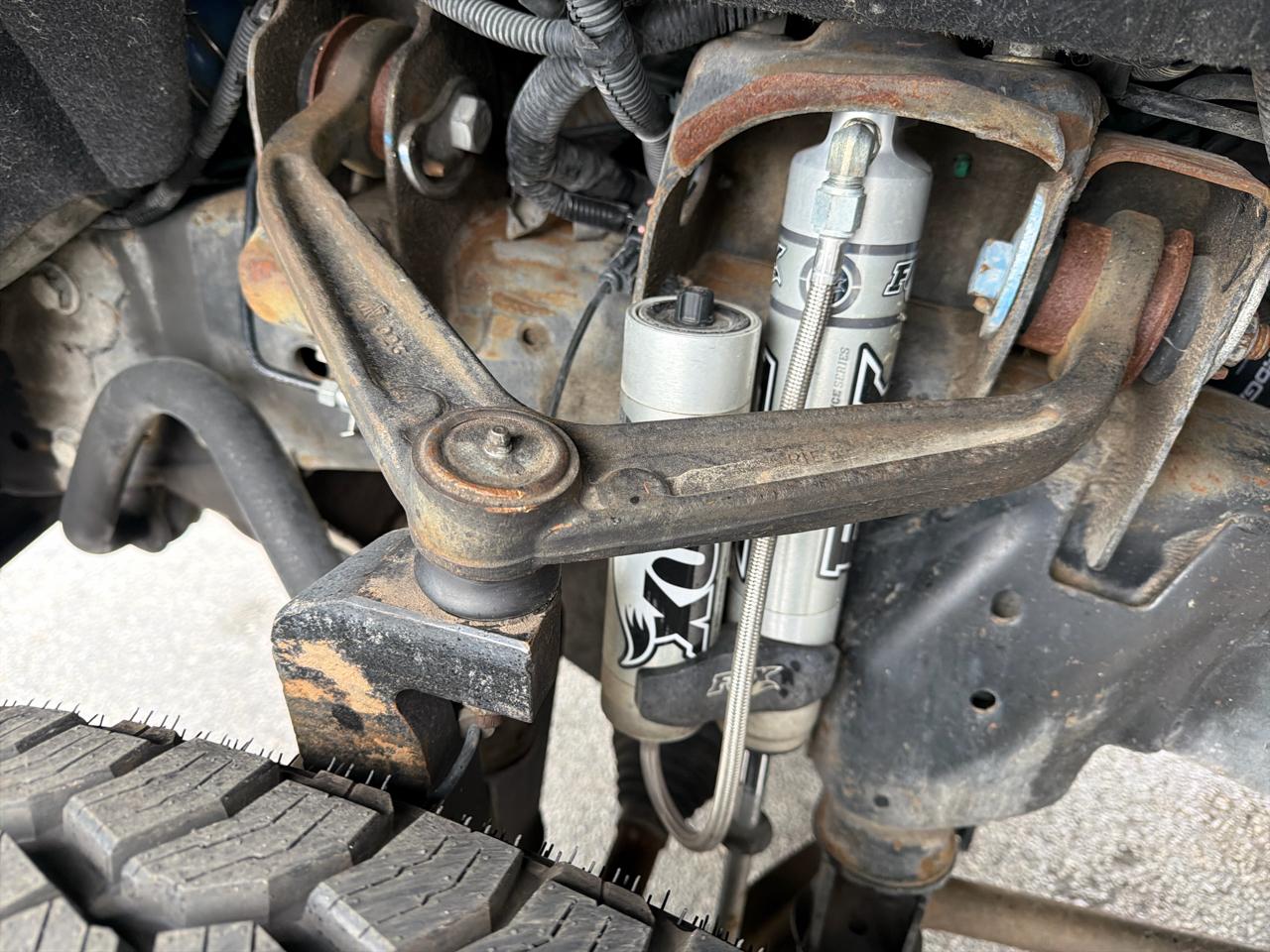 Chevrolet Silverado 2500HD 4WD Crew Cab 153.7" High Country 2016