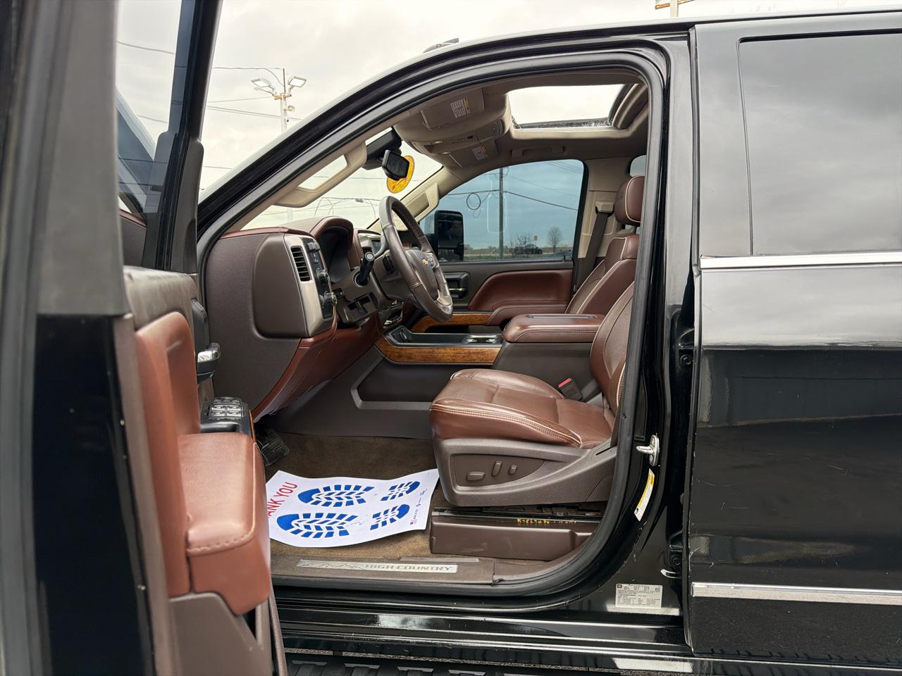 Chevrolet Silverado 2500HD 4WD Crew Cab 153.7" High Country 2016