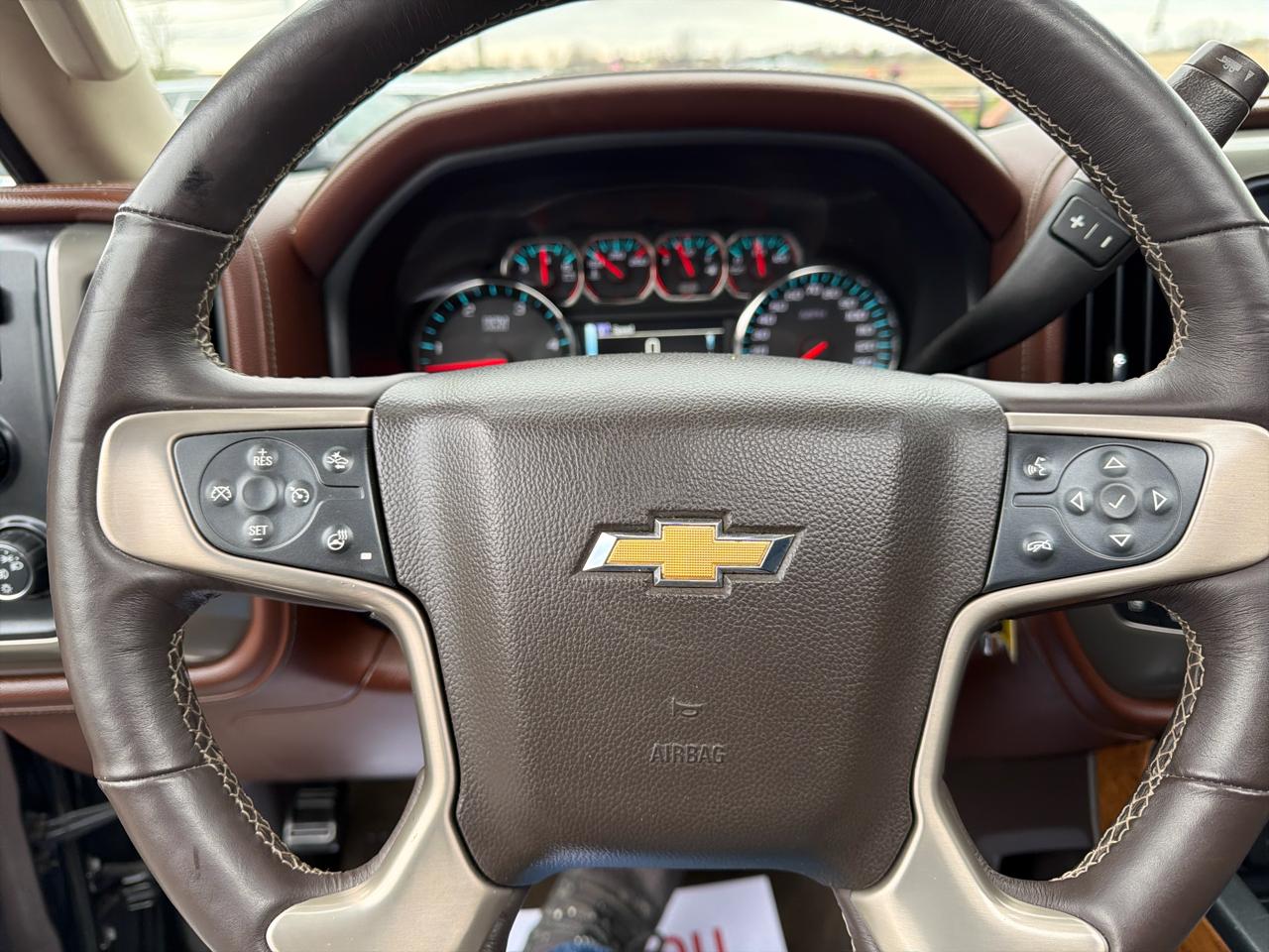 Chevrolet Silverado 2500HD 4WD Crew Cab 153.7" High Country 2016