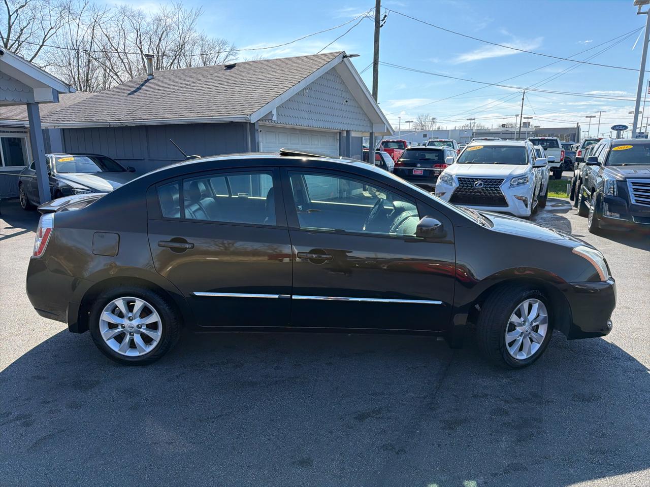 Nissan Sentra 4dr Sdn I4 CVT 2.0 SL 2012