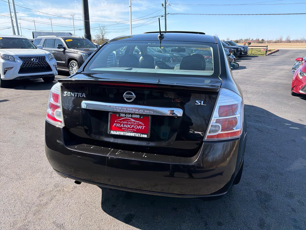 Nissan Sentra 4dr Sdn I4 CVT 2.0 SL 2012