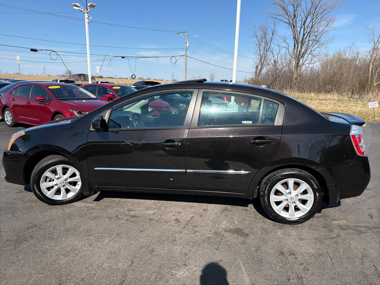 Nissan Sentra 4dr Sdn I4 CVT 2.0 SL 2012