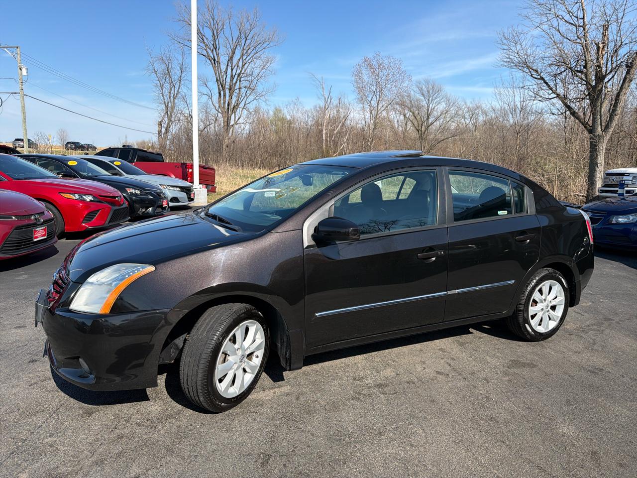 Nissan Sentra 4dr Sdn I4 CVT 2.0 SL 2012