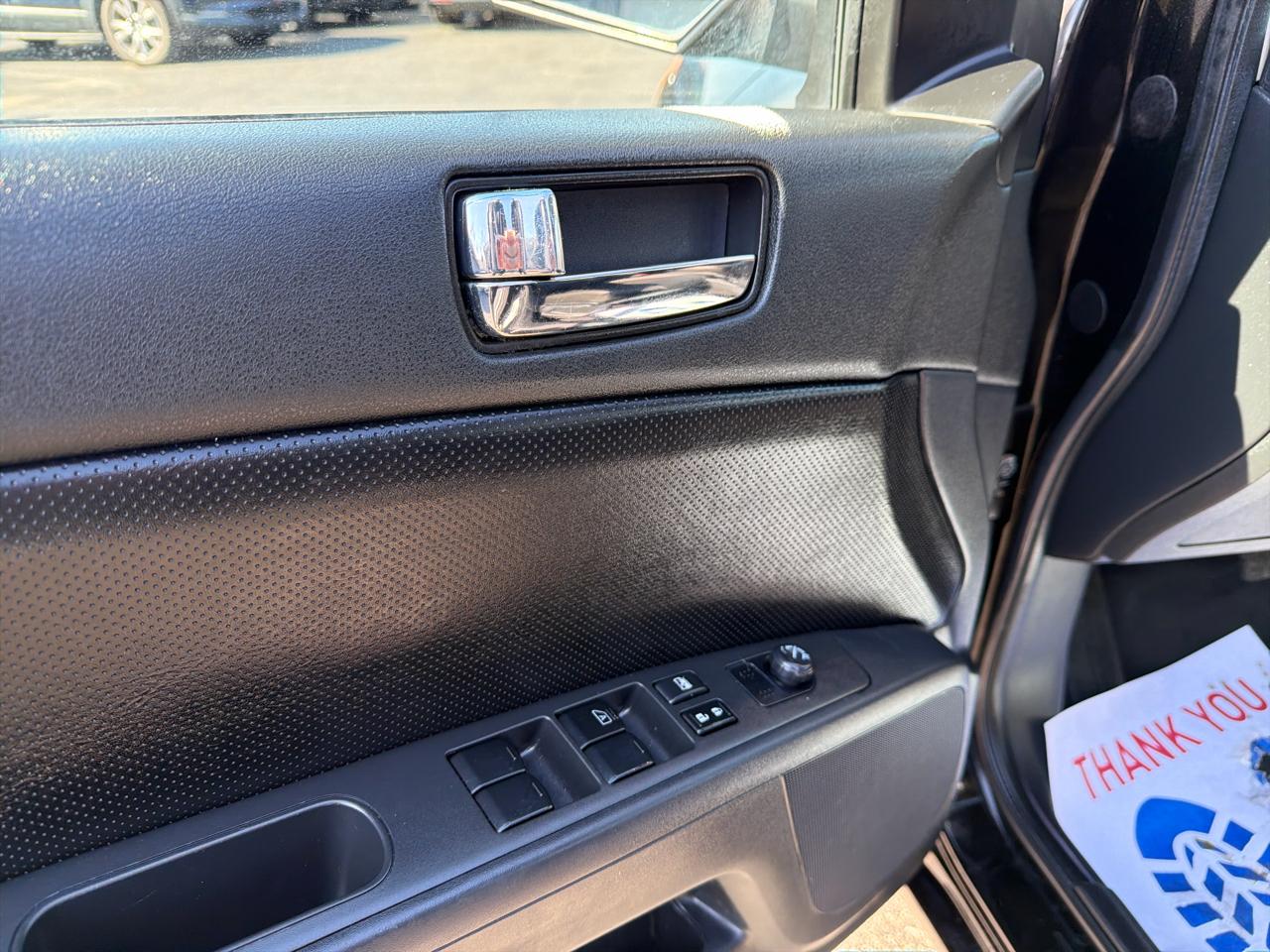 Nissan Sentra 4dr Sdn I4 CVT 2.0 SL 2012