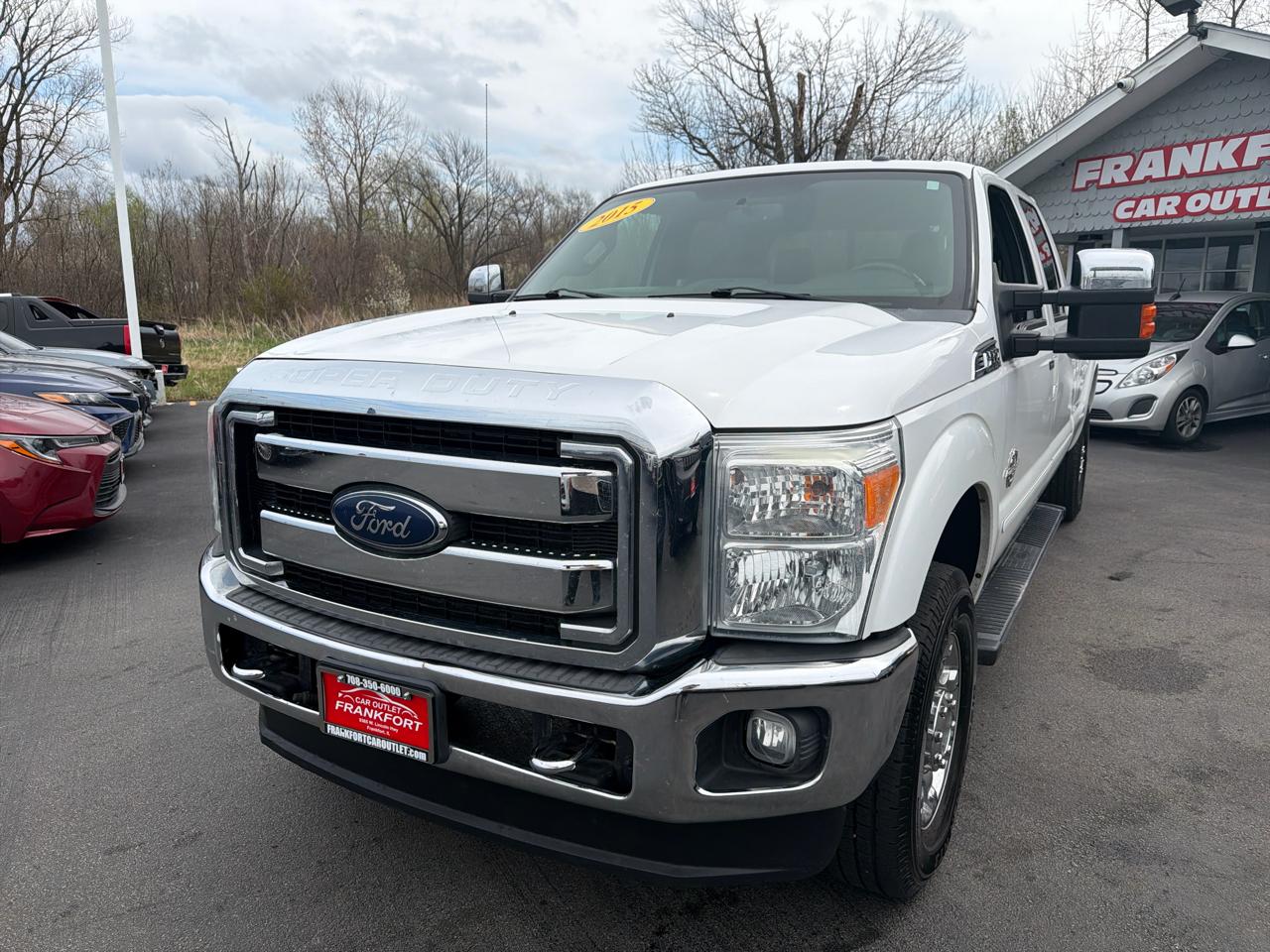 Ford Super Duty F-350 SRW 4WD Crew Cab 156" Lariat 2015