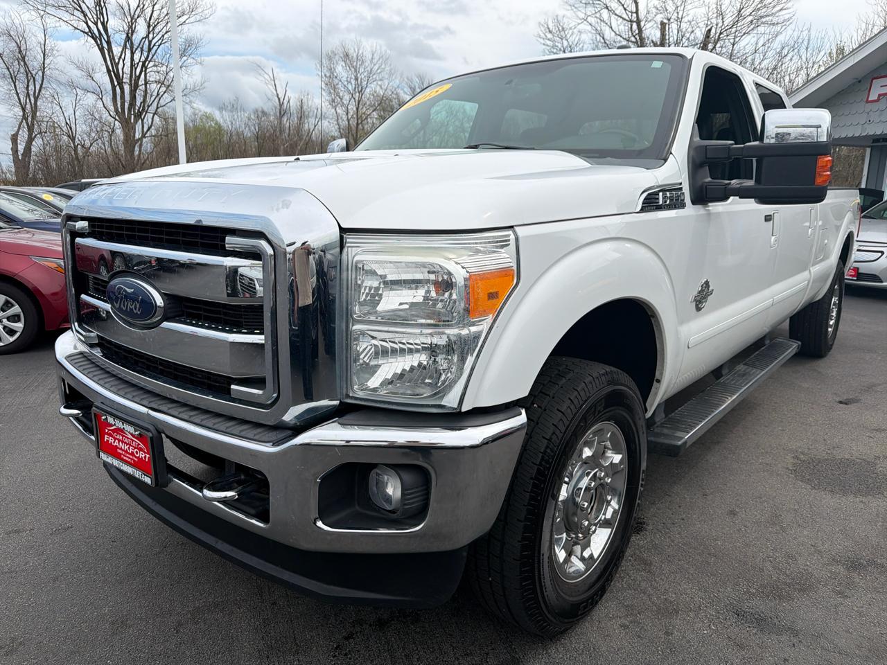 Ford Super Duty F-350 SRW 4WD Crew Cab 156" Lariat 2015
