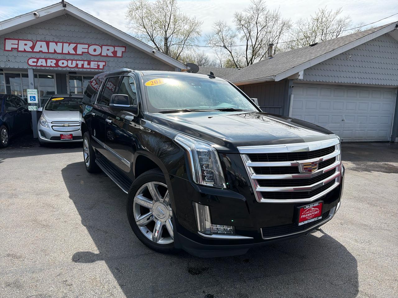 Cadillac Escalade ESV 4WD 4dr Luxury 2019