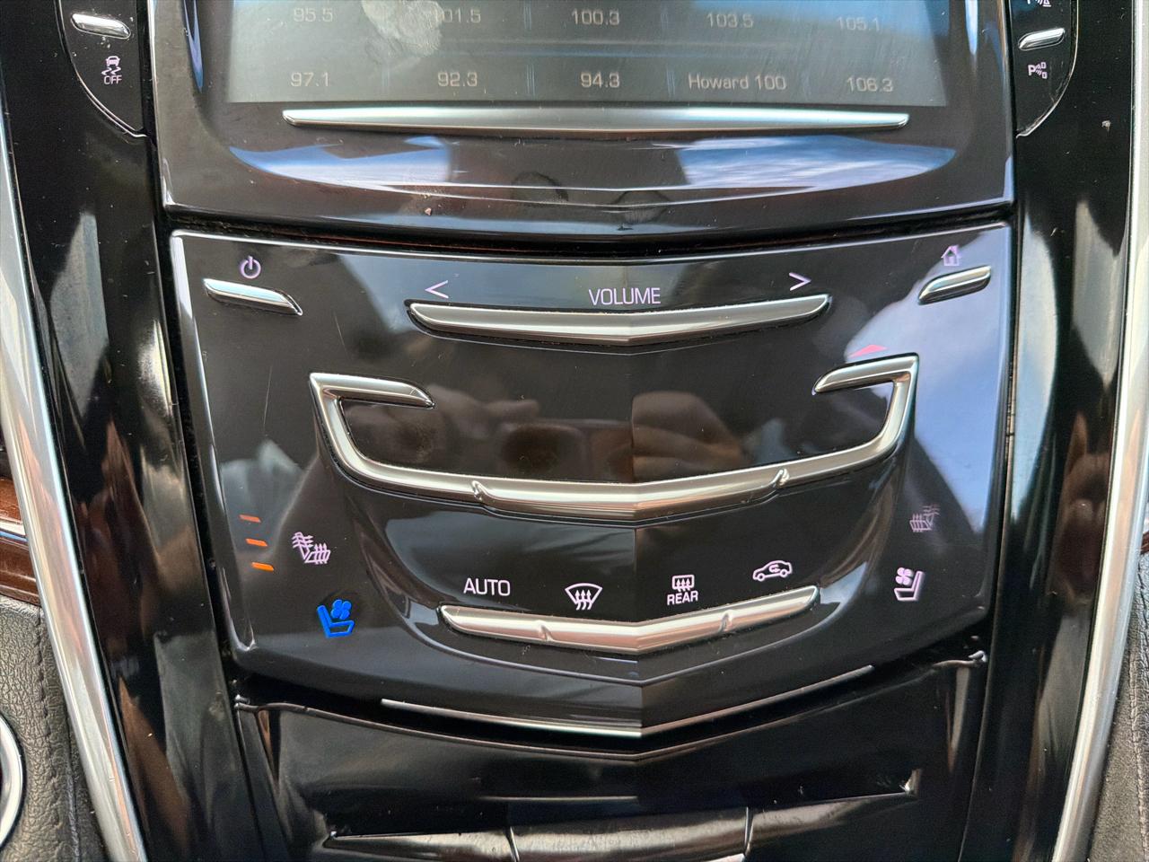 Cadillac Escalade ESV 4WD 4dr Luxury 2019