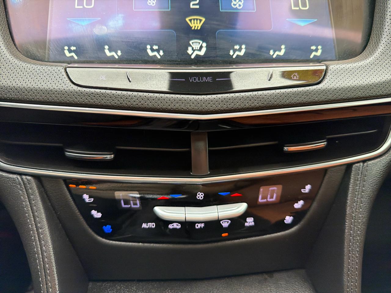 Cadillac CT6 4dr Sdn 3.0L Turbo Luxury AWD 2016