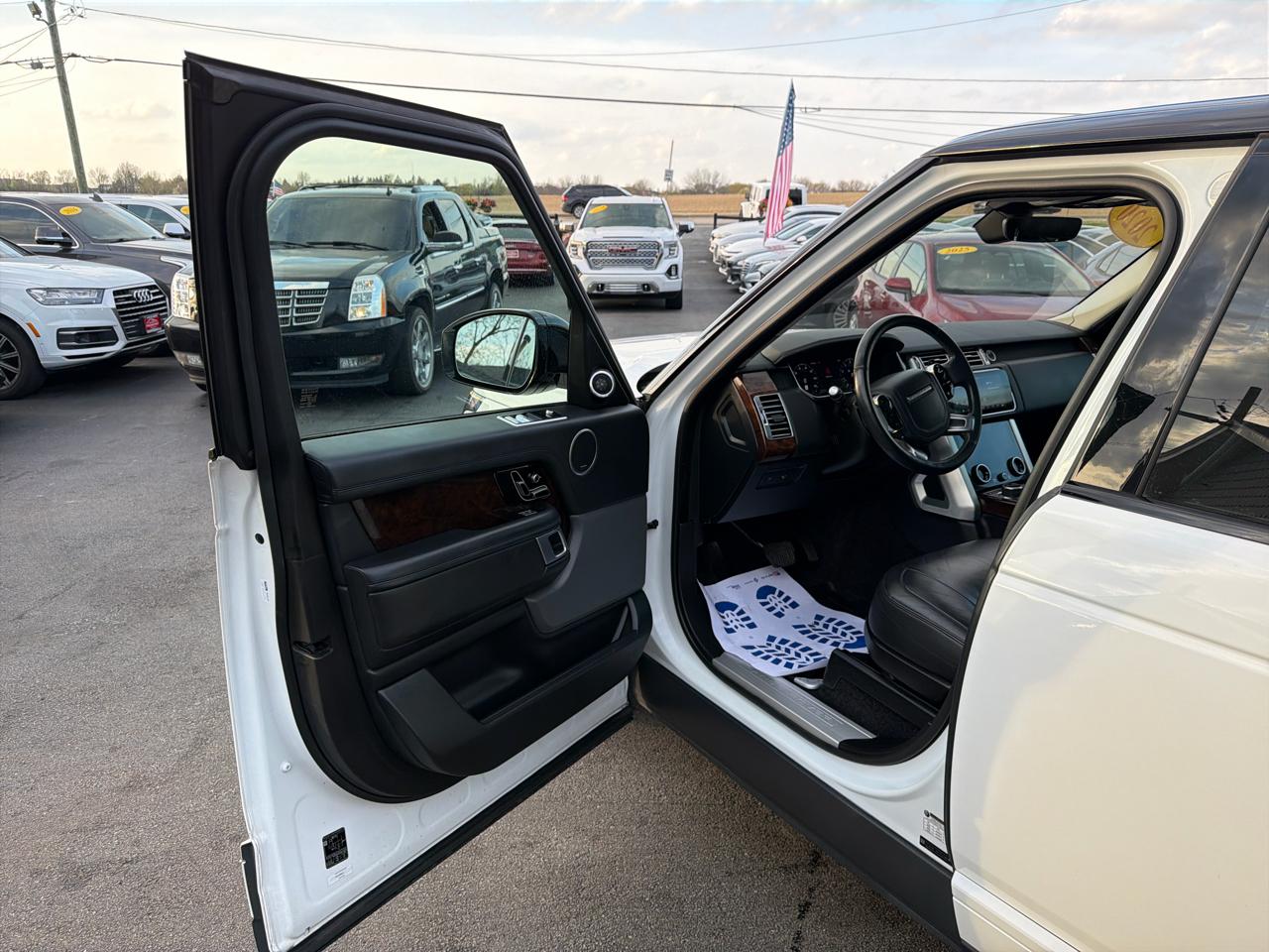 Land Rover Range Rover SWB 2020