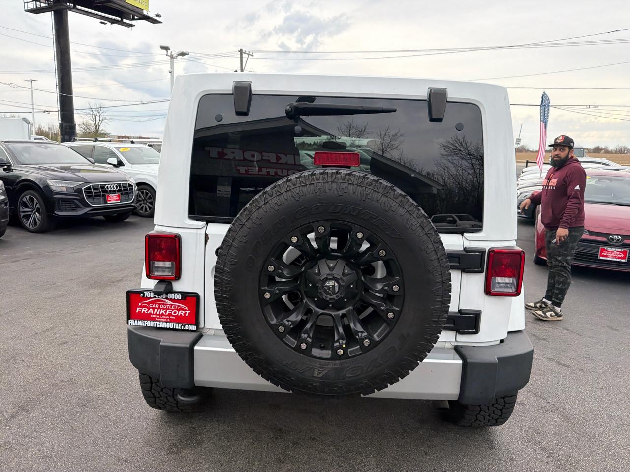 Jeep Wrangler Unlimited 4WD 4dr Sahara 2015